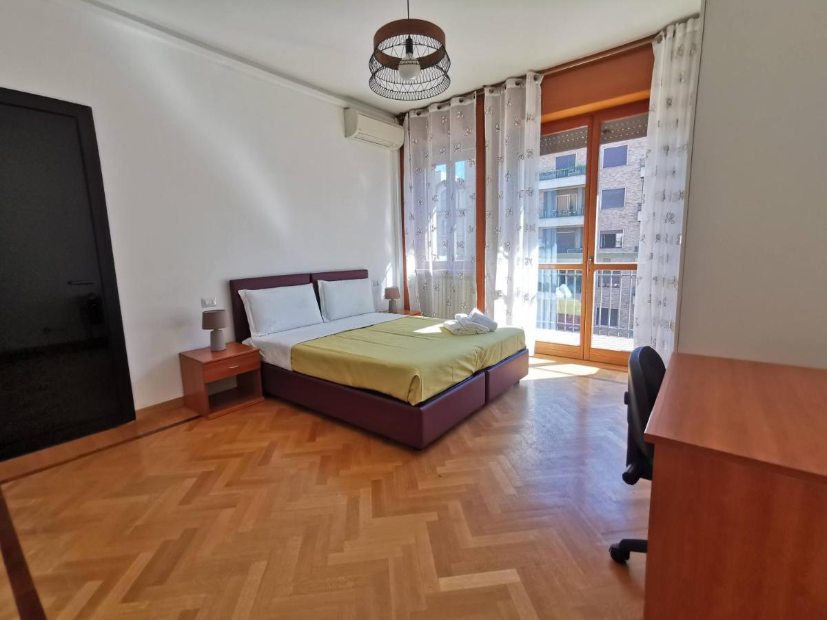 Pergolesi Apartments Milan Luaran gambar