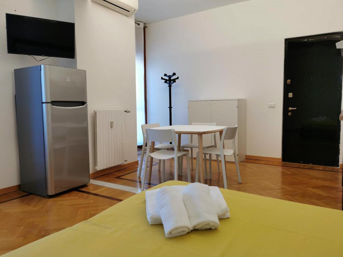 Pergolesi Apartments Milan Luaran gambar